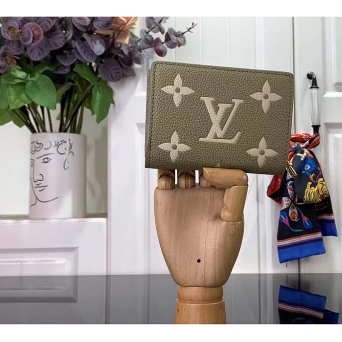 Louis Vuitton LV Unisex Cléa Wallet Cream Monogram Empreinte Embossed Supple Grained Cowhide Leather (5)