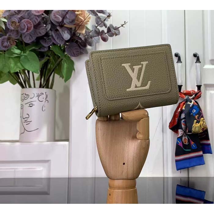 Louis Vuitton LV Unisex Cléa Wallet Cream Monogram Empreinte Embossed Supple Grained Cowhide Leather (8)
