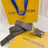 Louis Vuitton Unisex LV Pretty LV 30 MM Reversible Belt Monogram Canvas Recto Side (4)