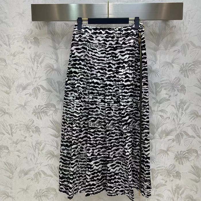 Louis Vuitton Women LV Ink Tiger Asymmetrical Pleat Midi Skirt Silk Black White Regular Fit (14)