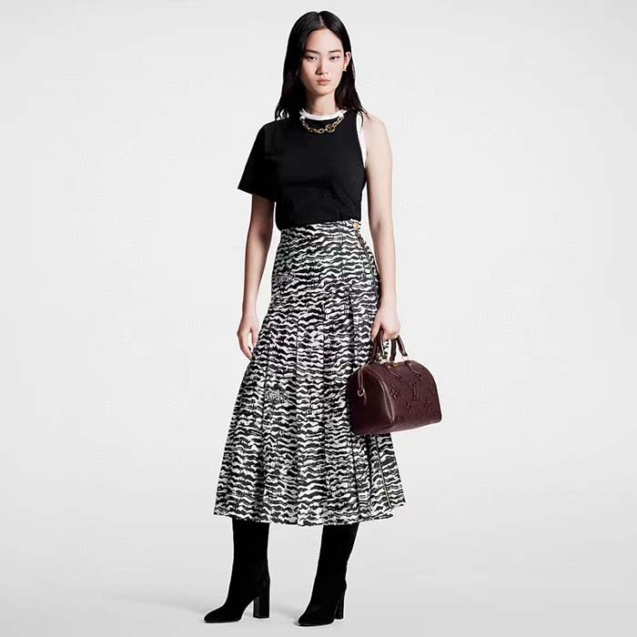Louis Vuitton Women LV Ink Tiger Asymmetrical Pleat Midi Skirt Silk Black White Regular Fit (7)