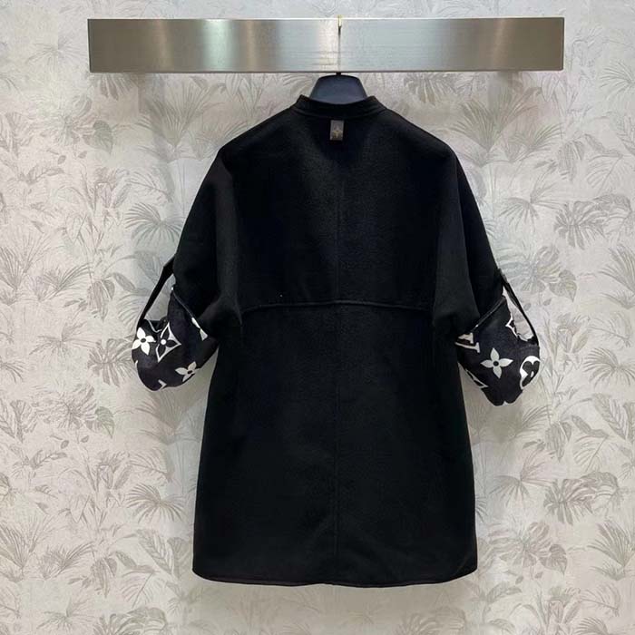 Louis Vuitton Women LV Signature Boxy Button-Up Coat Wool Silk Black Oversize Fit (7)
