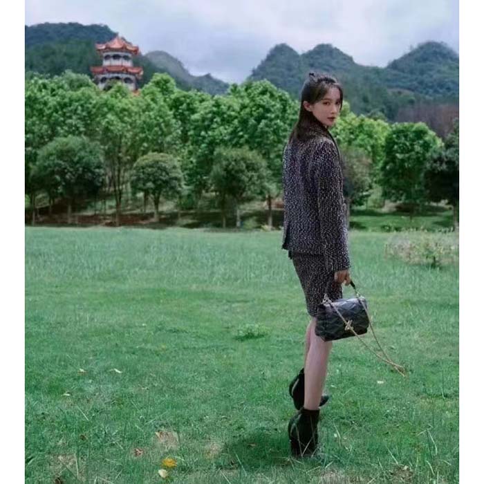 Louis Vuitton LV Women GO-14 MM Black Lamb Leather Cowhide Leather (9)