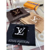 Louis Vuitton Unisex Cold Reykjavik Scarf Cashmere Mink Fur Beige Jacquard LV Initials Monogram Flowers (8)