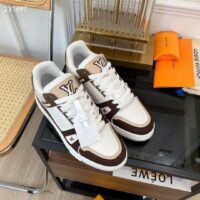 Louis Vuitton Unisex LV Trainer Sneaker Moka Brown Nubuck Calf Leather Grained Calf Leather (13)