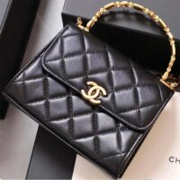 Chanel Women Kelly 22 Flap Bag in Calfskin Leather-Black (12)