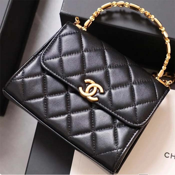Chanel Women Kelly 22 Flap Bag in Calfskin Leather-Black (11)