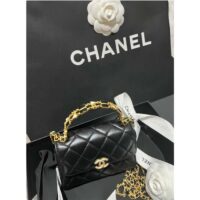 Chanel Women Kelly 22 Flap Bag in Calfskin Leather-Black (12)