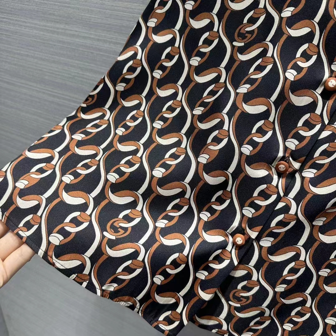 Gucci GG Women Interlocking G Chain Print Silk Shirt Point Collar Long Sleeves (5)