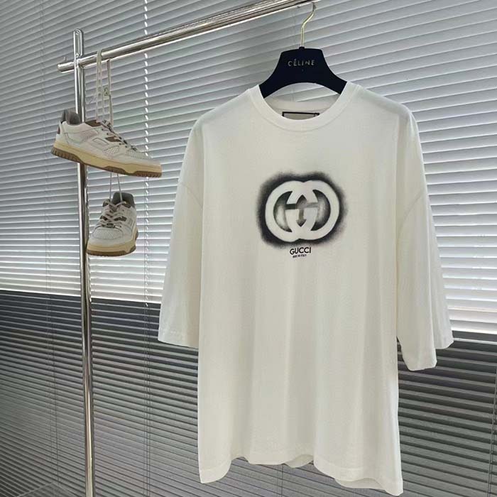 Gucci Men GG Cotton Jersey Interlocking Graffiti T-Shirt Off White Crewneck Dropped Shoulder Short Sleeves (7)