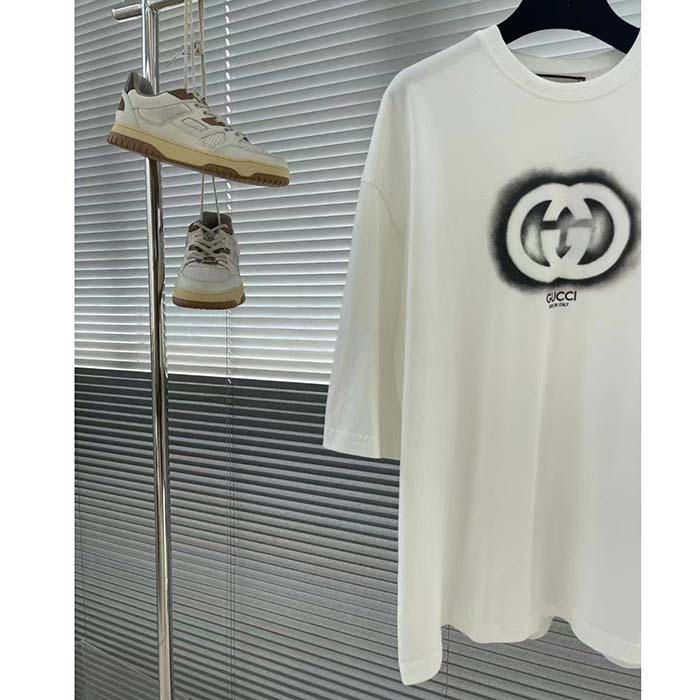 Gucci Men GG Cotton Jersey Interlocking Graffiti T-Shirt Off White Crewneck Dropped Shoulder Short Sleeves (8)