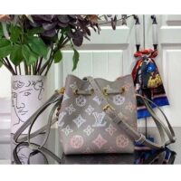 Louis Vuitton LV Unisex Pico Bella Gray Mahina Perforated Calf Leather Microfiber Lining (7)