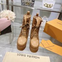 Louis Vuitton LV Women Laureate Platform Desert Boot Beige Monogram Wool Leather Laces Treaded Rubber (3)