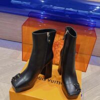 Louis Vuitton LV Women Shake Ankle Boot Black Calf Leather Lambskin Lining Side Zip (9)