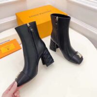 Louis Vuitton LV Women Shake Ankle Boot Black Lambskin Side Zip Leather Outsole (9)