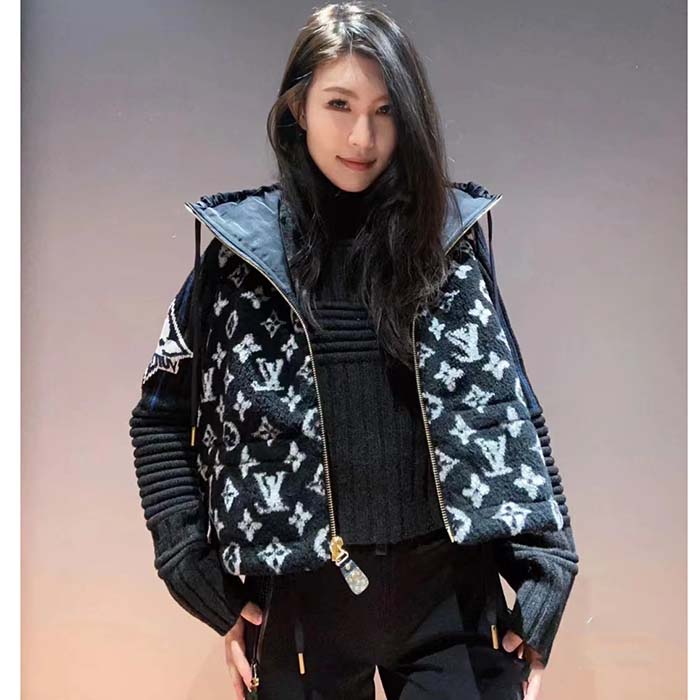 Louis Vuitton LV Women Sleeveless Hooded Monogram Teddy Jacket Acrylic Wool Black White (3)