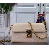 Louis Vuitton LV Women Wallet On Chain Métis Cream Monogram Empreinte Embossed Supple Grained Cowhide Leather (2)