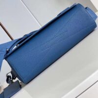 Louis Vuitton Unisex LV Takeoff Messenger Atlantic Blue Cowhide Leather Textile Lining (10)