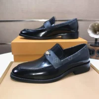 Louis Vuitton LV Men Louis Loafer Glazed Calf Leather-Black