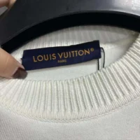 Louis Vuitton Men Signature Short-Sleeved T-Shirt-White 1AATX5