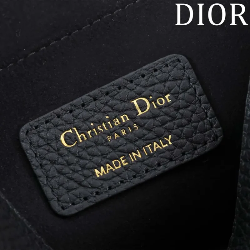 Dior Women Bobby East-West Bag Black Grained Calfskin M9335USKU
