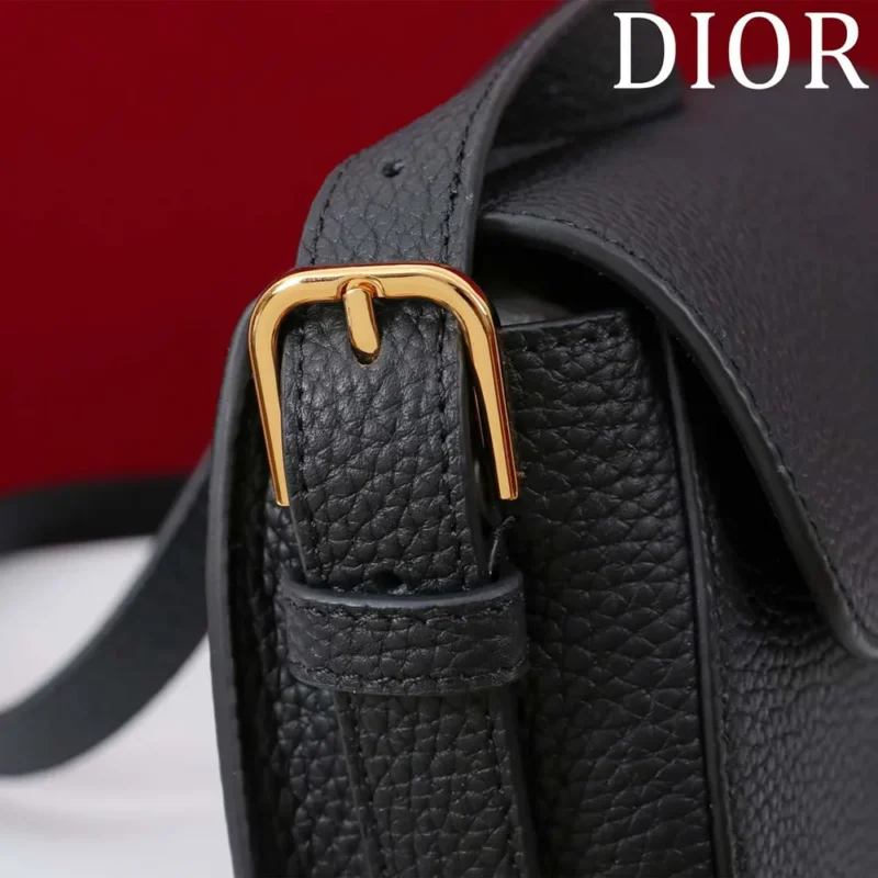 Dior Women Bobby East-West Bag Black Grained Calfskin M9335USKU