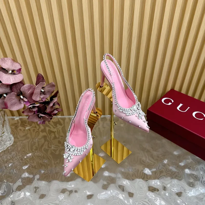 Gucci Women Pump with Crystals Light Pink Satin 812192FAD2V5741