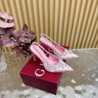 Gucci Women Pump with Crystals Light Pink Satin 812192FAD2V5741