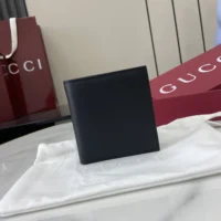 Gucci Unisex GG Emblem Bi Fold Embossed Wallet-Black