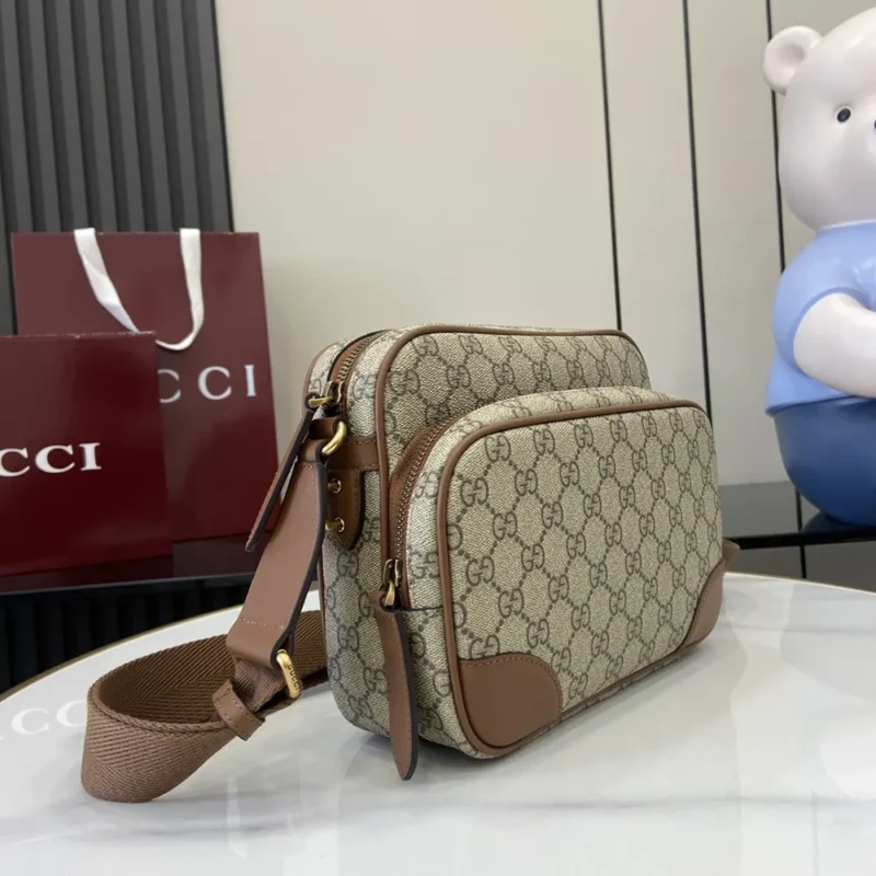 Gucci Unisex GG Emblem Medium Crossbody Bag 821160FAED39786