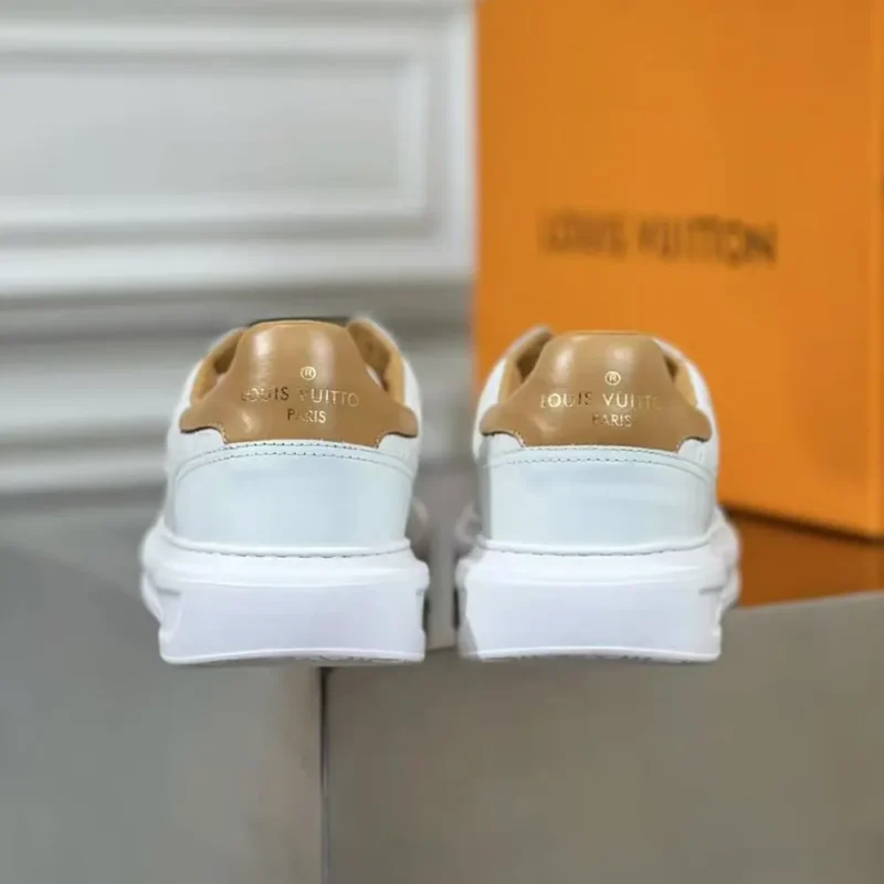 Louis Vuitton LV Unisex Beverly Hills Sneaker in Calf Leather-White 1A8V3N