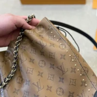 Louis Vuitton LV Women Noé Trunk PM in Cowhide-leather Trim M13324