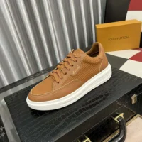 Louis Vuitton Men Beverly Hills Sneaker-Moka Brown 1AD9UI