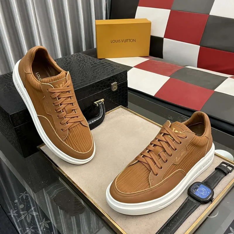 Louis Vuitton Men Beverly Hills Sneaker-Moka Brown 1AD9UI