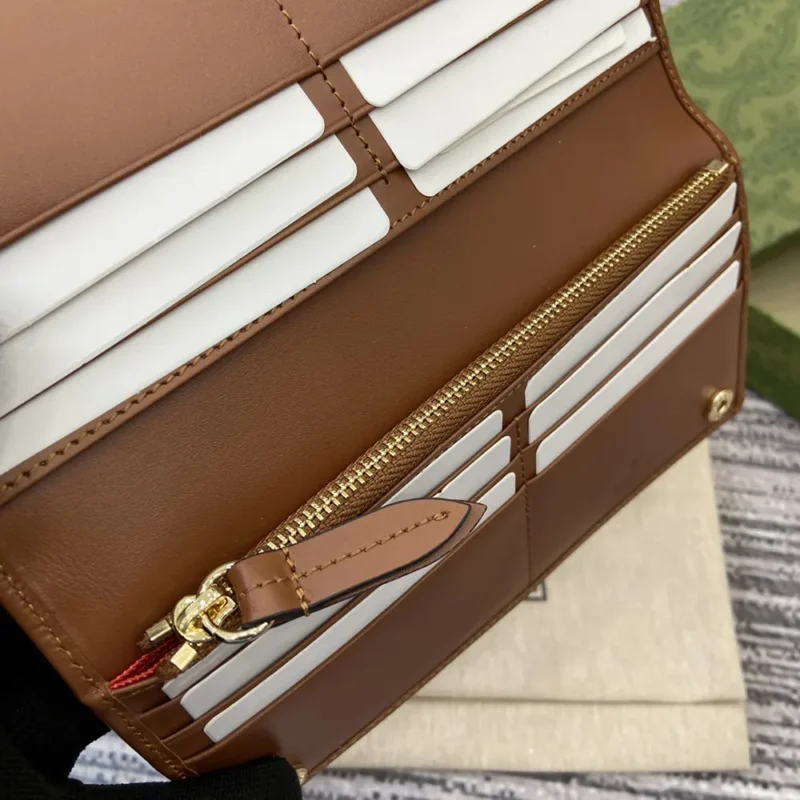 Gucci Women GG Emblem Continental Wallet-Brown 821802FAD6L9758