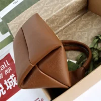 Gucci Women Softbit Medium Top Handle Bag-Brown ‎837467