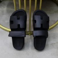 Hermes Unisex Chypre Sandal-Black H222100Zv02340