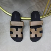 Hermes Unisex Chypre Sandal-Dark Brown H222857ZHX3415