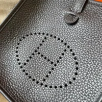 Hermes Women Evelyne 16 Amazone in Clemence Leather-Black/Silver