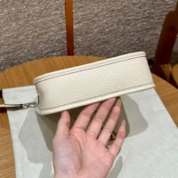 Hermes Women Evelyne 16 Amazone in Clemence Leather-White/Silver