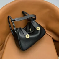 Hermes Women Lindy 26 in Clemence Leather-Black/Gold