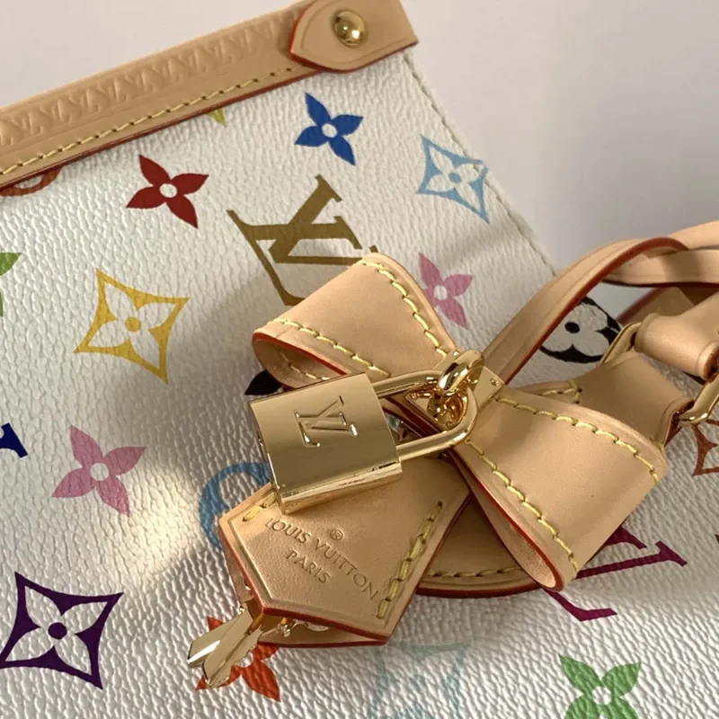 Louis Vuitton LV Women LV x TM Onthego MM Autres Toiles Monogram M13079
