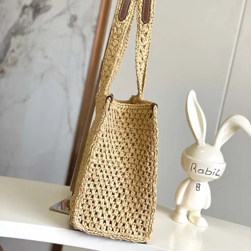 Louis Vuitton LV Women Onthego MM Autres Toiles Monogram M24723