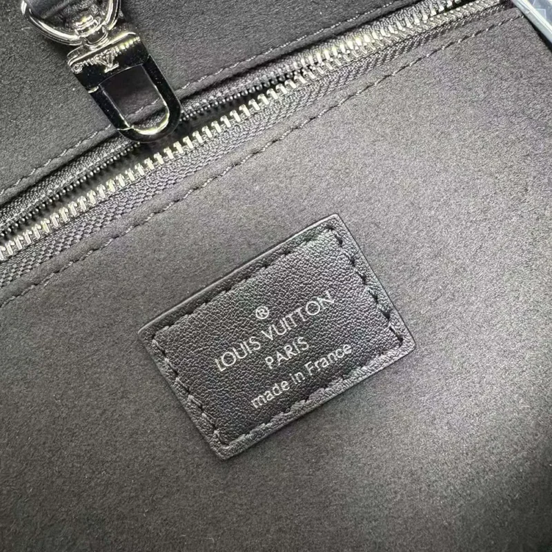Louis Vuitton LV Women Onthego PM Other Leathers M14576