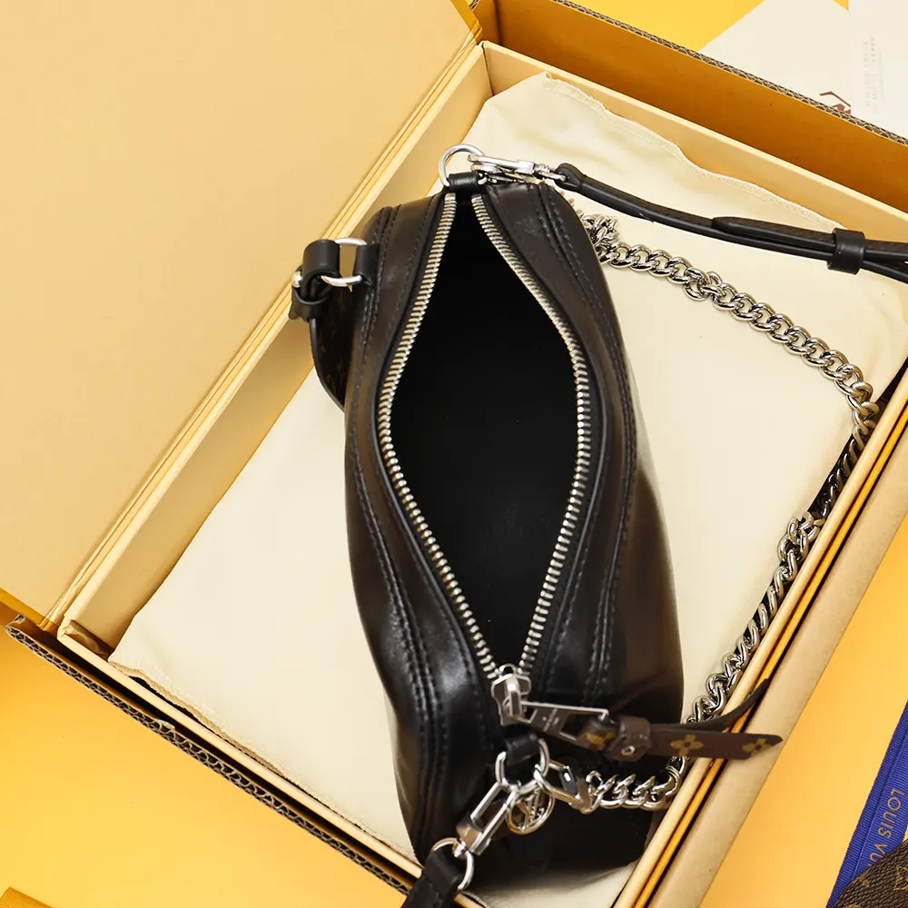 Louis Vuitton LV Women Pochette Vibe Lambskin Leather M14544 (5) Louis Vuitton LV Women Pochette Vibe Lambskin Leather M14544