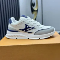 Louis Vuitton Unisex LV Classic Sneaker-Navy 1AHSV3