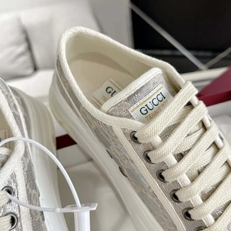 Gucci GG Women's GG Sneaker ‎746766FAD9W8146
