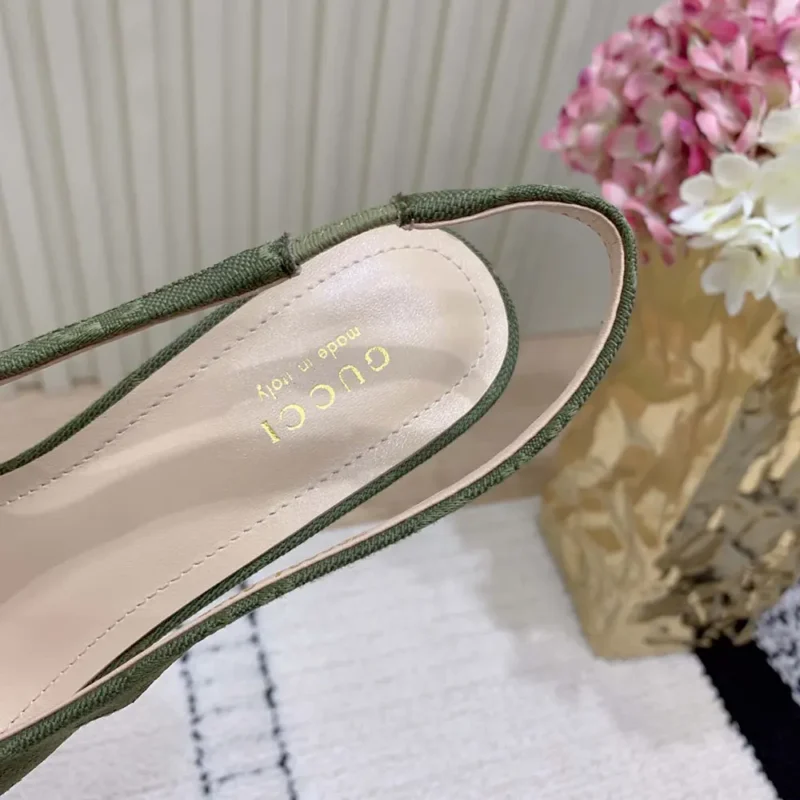 Gucci GG Women's Horsebit Pump 794687 2UZO0