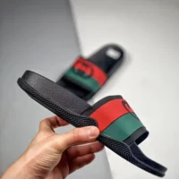 Gucci Unisex Interlocking-G Web-Stripe Sandal-Black