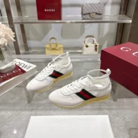 Gucci Unisex Re-Motion Sneaker-Red 832918AAEZM